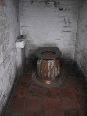 duckett toilet